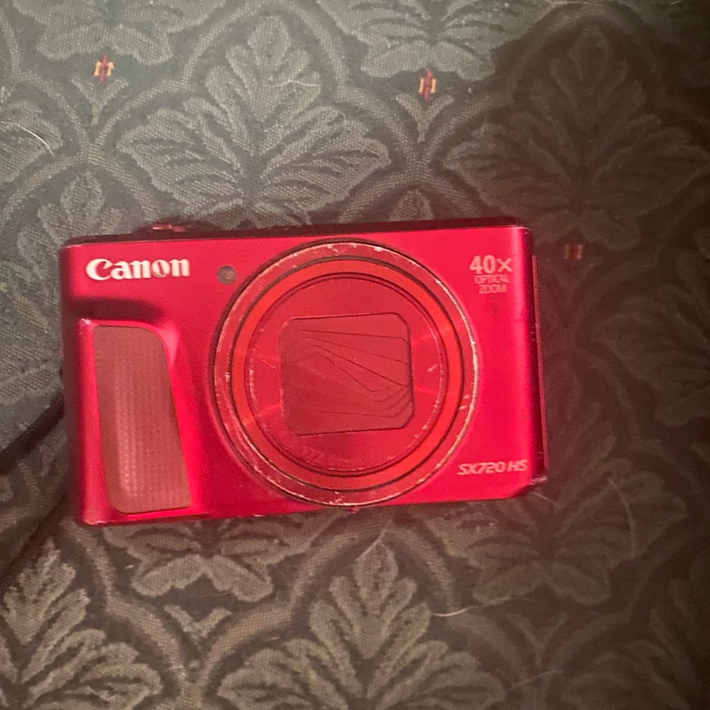 Canon SX720 HS Red Digital Camera